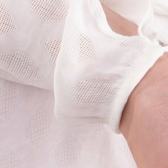 Light and flowy white blouse (new, size XS) - Picture 5 of 9